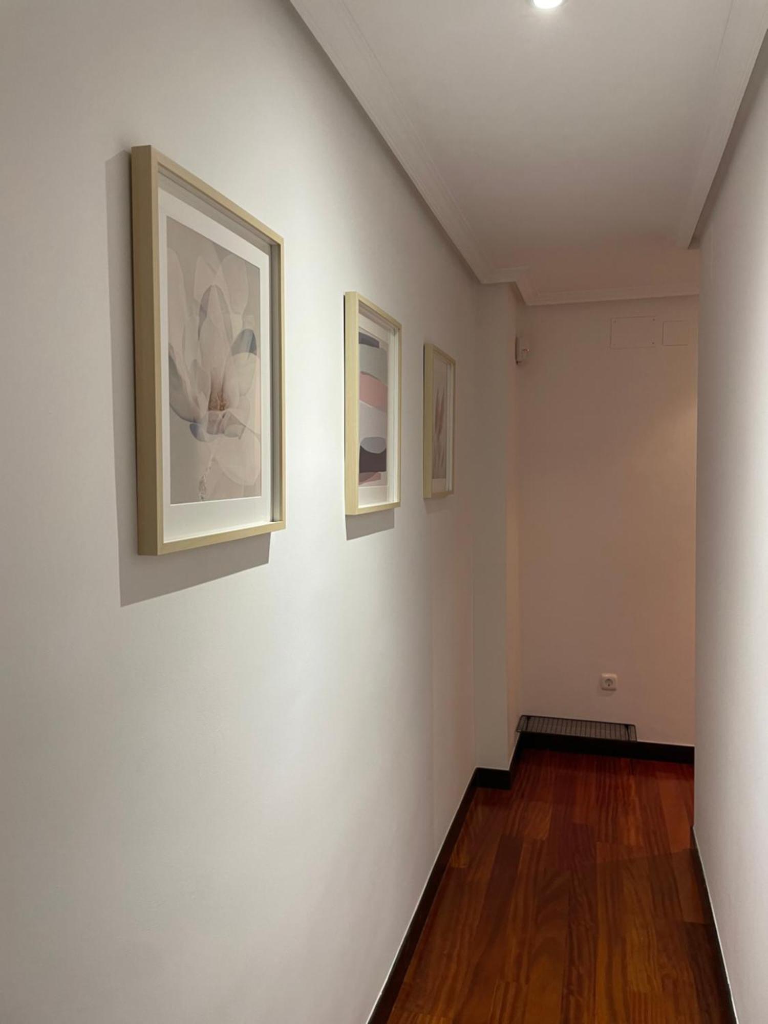 Atuaire Home Vivienda B Luminosa Parking Incluido En Plena Calle Comercial Burgos Bagian luar foto